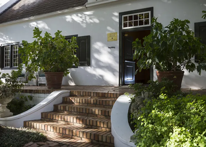 Akademie Street Boutique Hotel